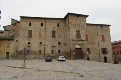 Ingresso Piazza Boiardo